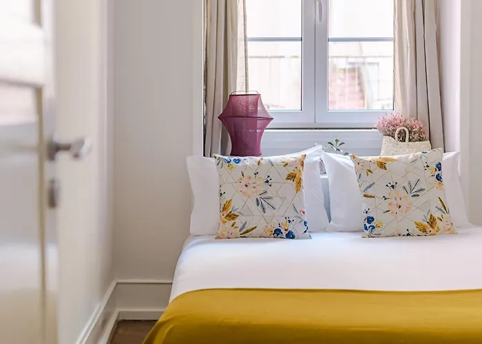 The Local * Lissabon