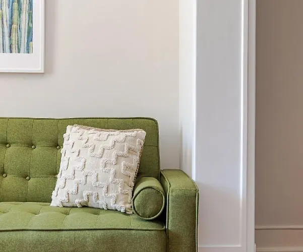 The Local * Lissabon